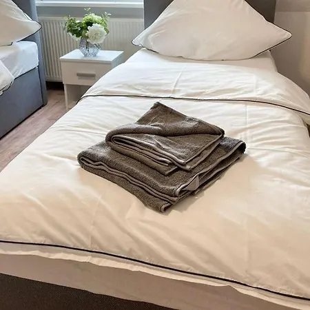 Apartment Xantener Strasse Nd *